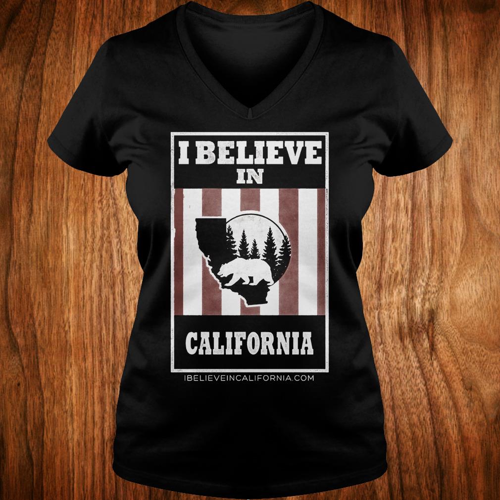 The best Bear I believe in California wildfires Shirt Ladies V-Neck