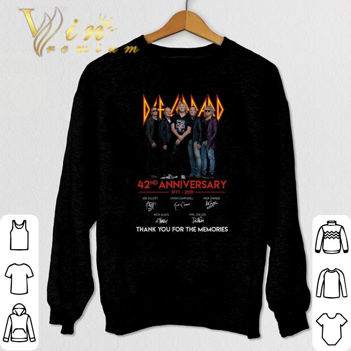 Official Def Leppard 42nd anniversary 1977-2019 signatures shirt 2 Official Def Leppard 42nd anniversary 1977-2019 signatures shirt