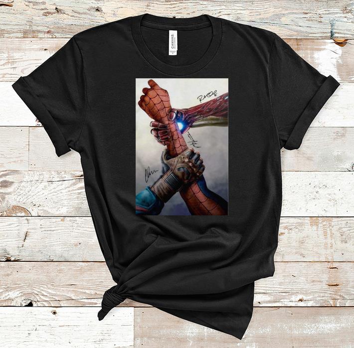 Pretty Civil War Hand Captain America Iron Man Spider Man Signatures shirt 1 - Pretty Civil War Hand Captain America Iron Man Spider Man Signatures shirt
