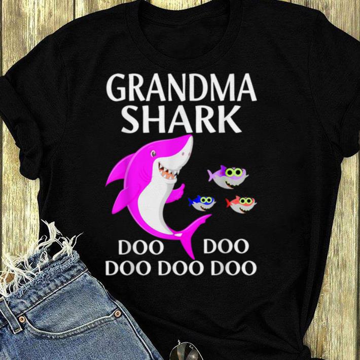Original Grandma Shark Doo Doo Halloween Christmas Gift Mother s Day shirt 4 - Original Grandma Shark Doo Doo Halloween Christmas Gift Mother's Day shirt