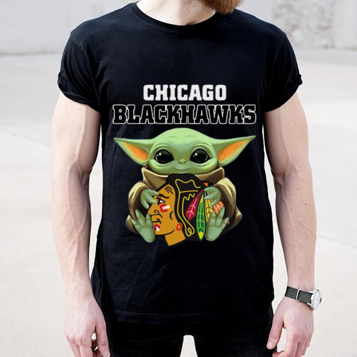 Original Star Wars Baby Yoda Hug Chicago Blackhawks shirt 4 - Original Star Wars Baby Yoda Hug Chicago Blackhawks shirt