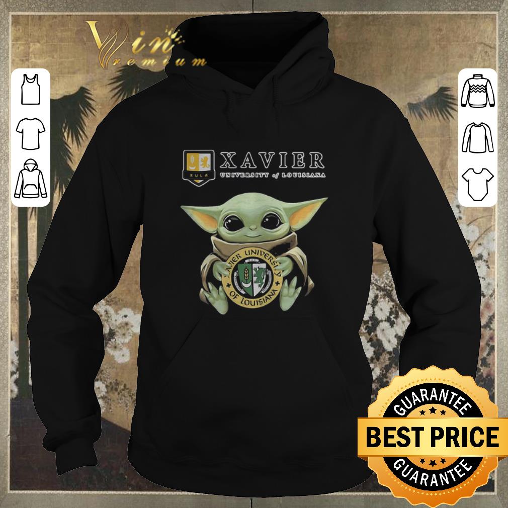 Pretty Baby Yoda Hug Xavier University Of Louisiana Logo Star Wars shirt sweater 4 1 - Pretty Baby Yoda Hug Xavier University Of Louisiana Logo Star Wars shirt sweater