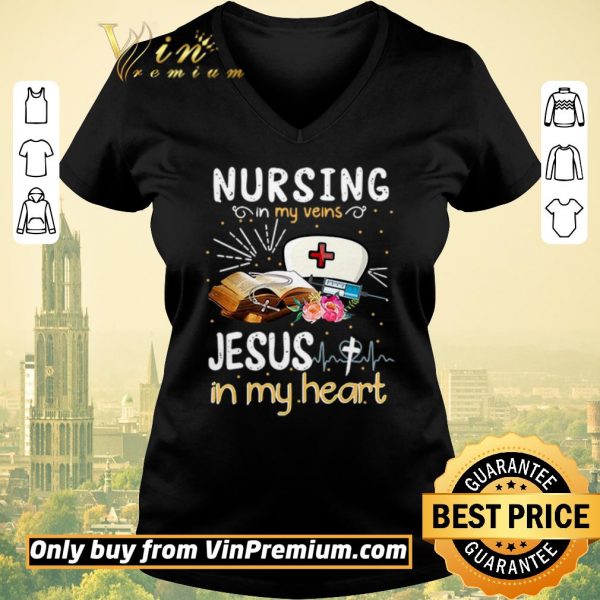 Pretty Heartbeat Nursing in my veins Jesus in my heart shirt sweater