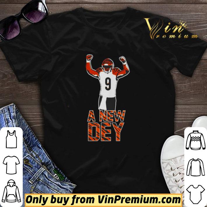 Joe Burrow a new dey shirt sweater