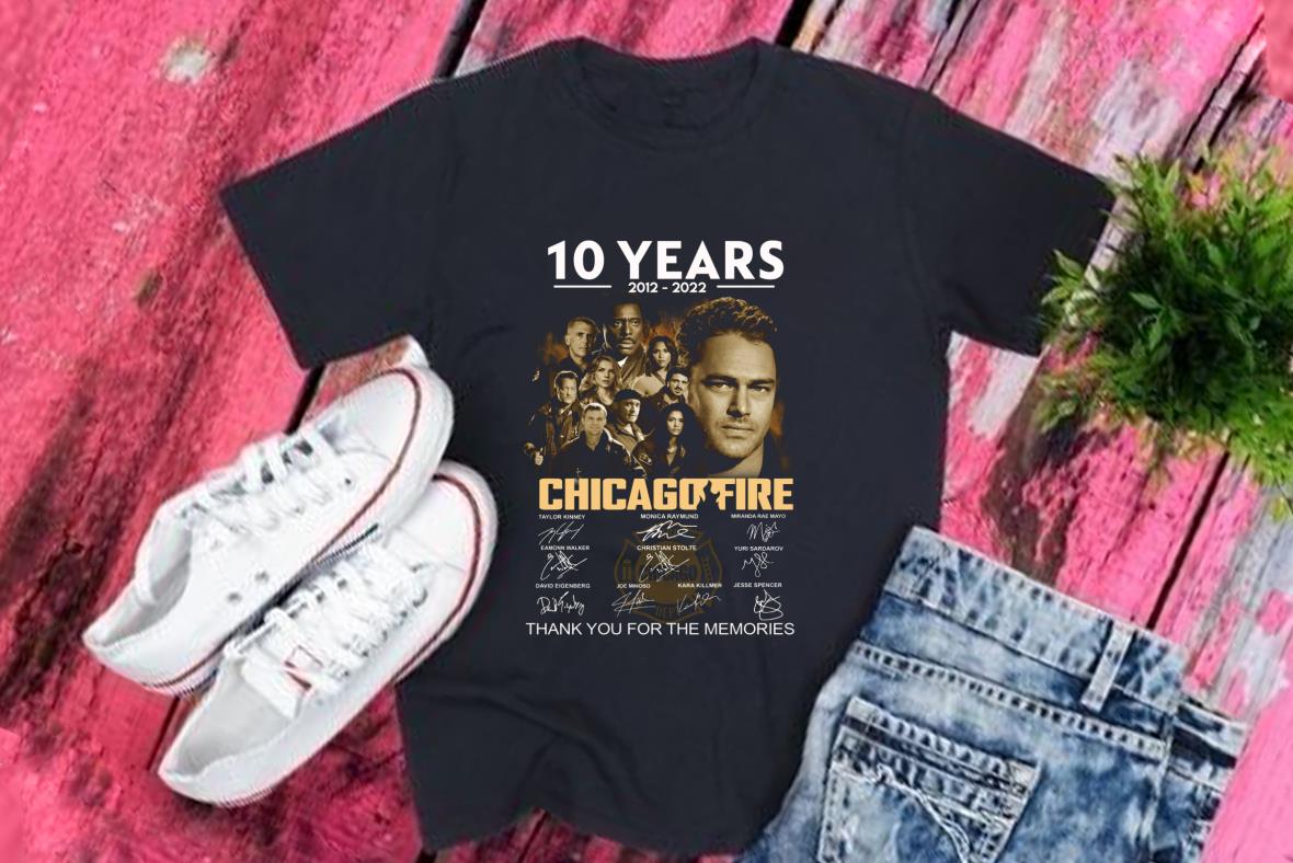 10 Years Chicago Fire Shirt, 10 Years 2012 2022 Chicago Fire Thank You For The Memories Chicago Fire Shirt