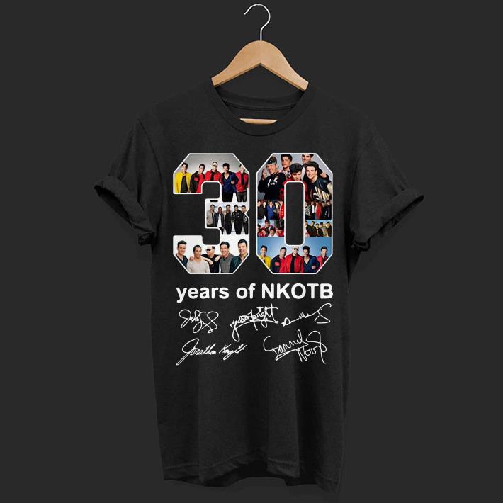 30 years of NKOTB signatures shirt 7 30 years of NKOTB signatures shirt 7