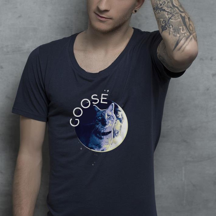 Flerken Goose in the moon shirt