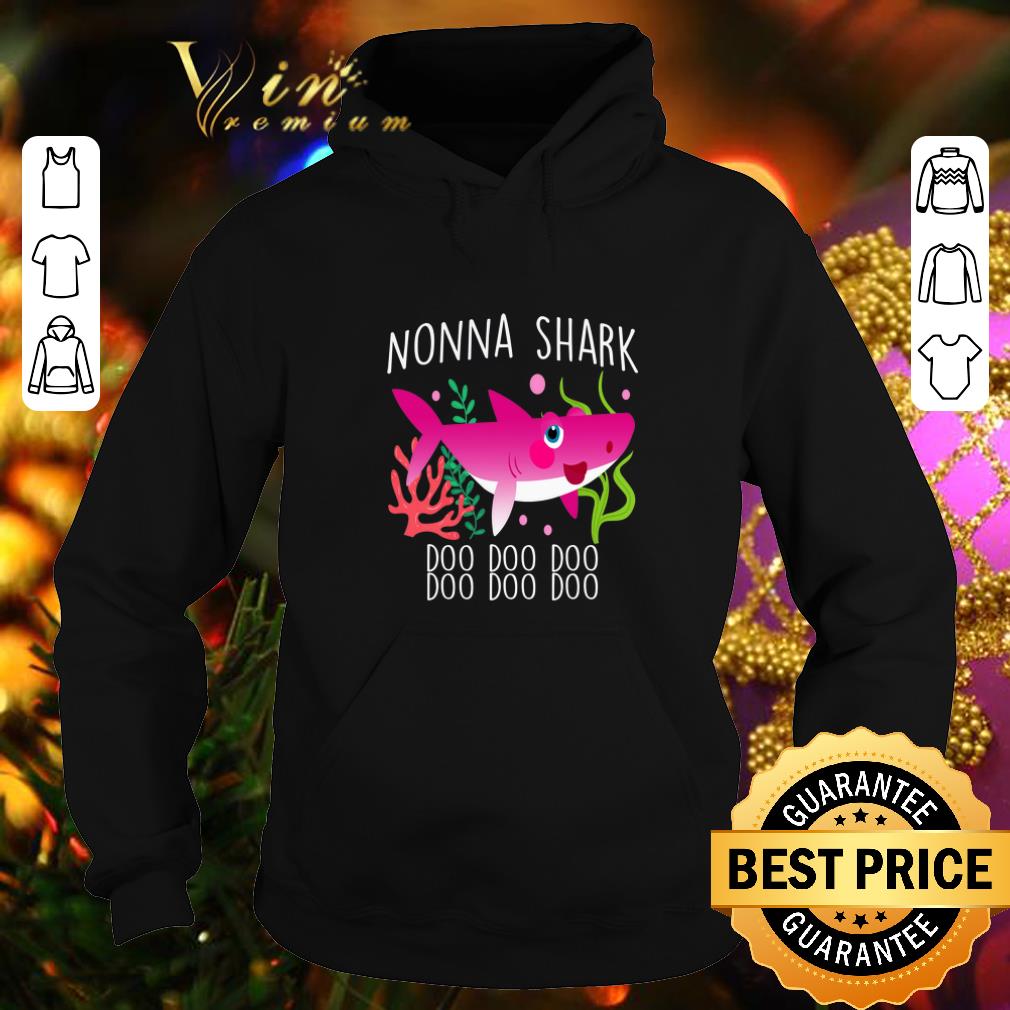 Hot Nonna Shark Doo Doo Doo Christmas shirt