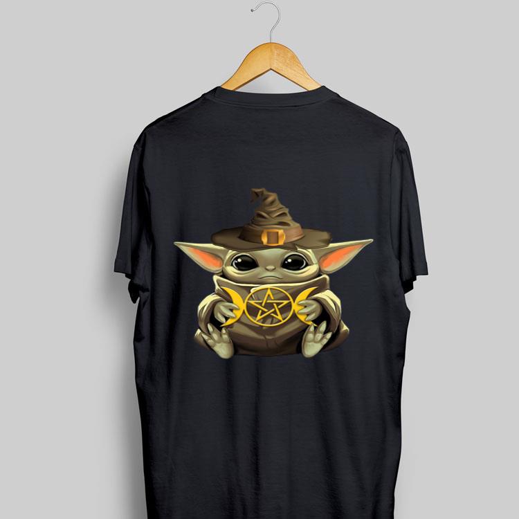 Baby Yoda Hug Harry Potter shirt 8