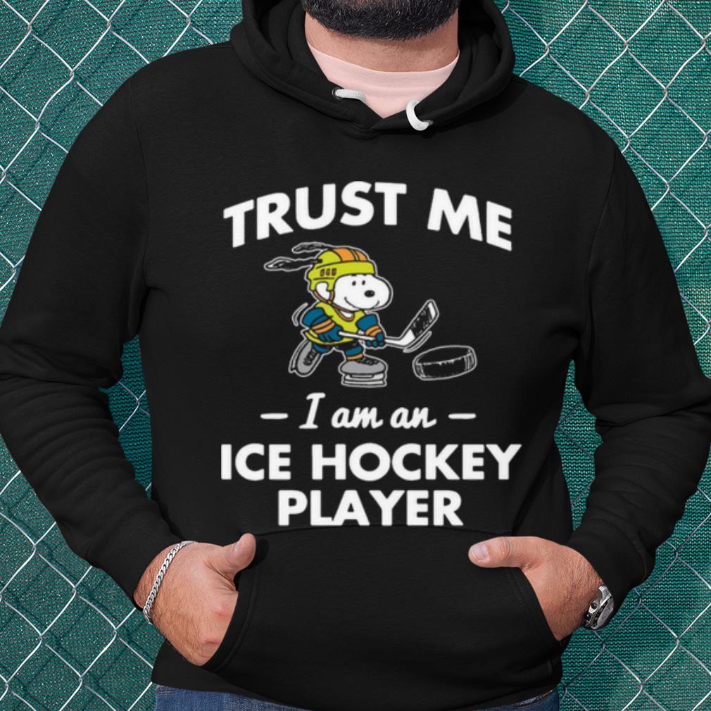 Top Snoopy Trust Me I Am An Ice Hockey Player shirt