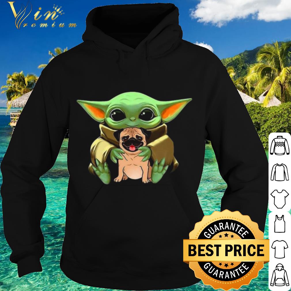 Cool Baby Yoda Hug Pug Dog shirt