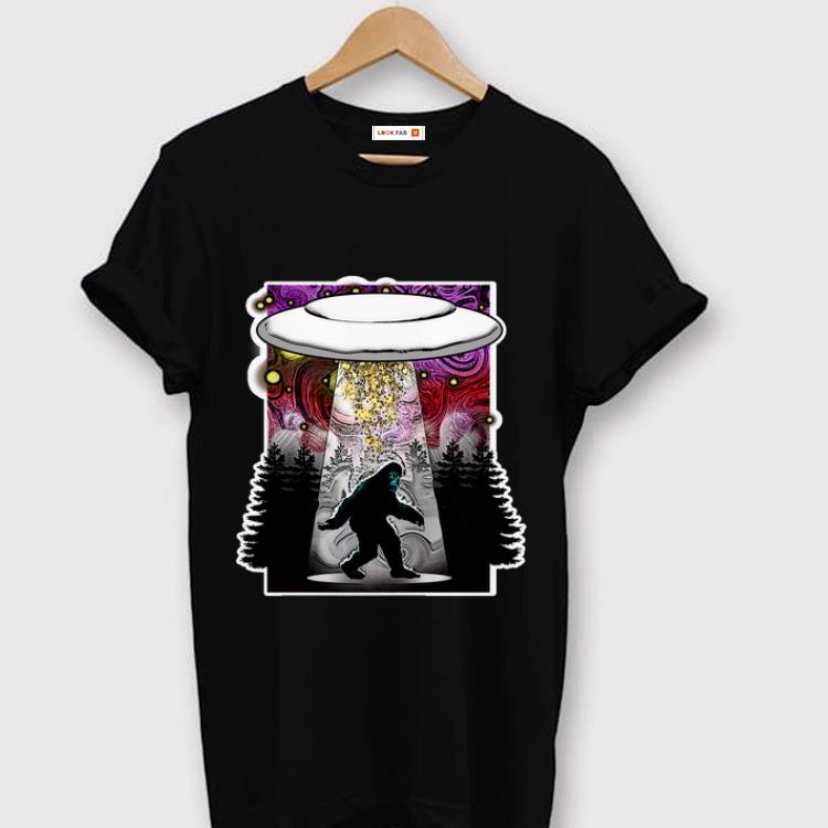 Premium Extraterrestrial Flying Saucer Sasquatch Abduction shirt