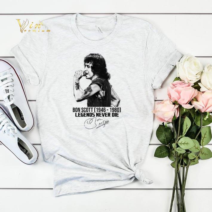 Signature Bon Scott 1946-1980 legends never die shirt 1 Signature Bon Scott 1946-1980 legends never die shirt