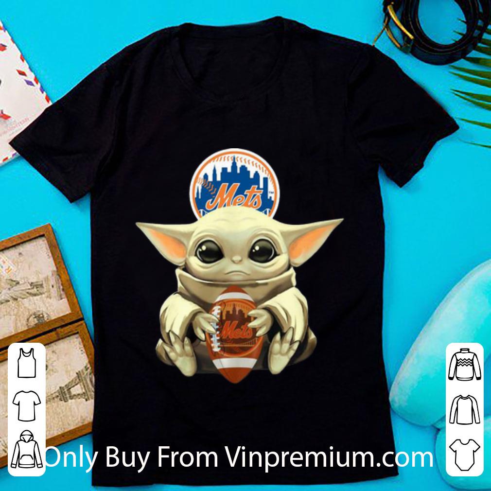Great Star Wars Baby Yoda Hug New York Mets shirt