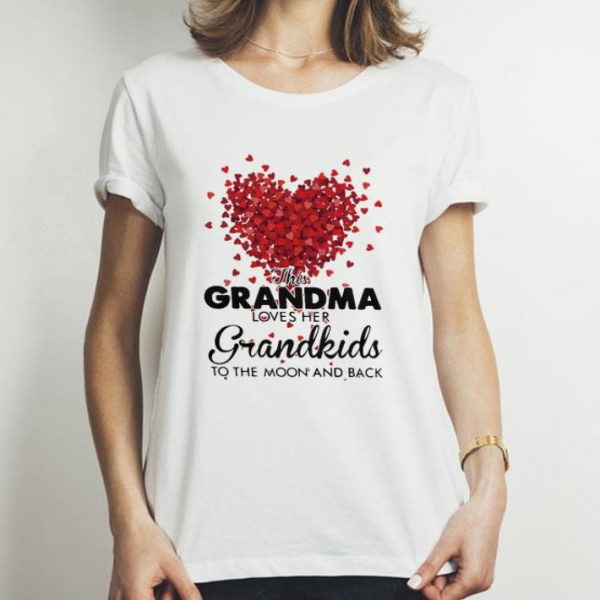 Hearts This Grandma Loves Her Grandkids The Moon And Back shirt