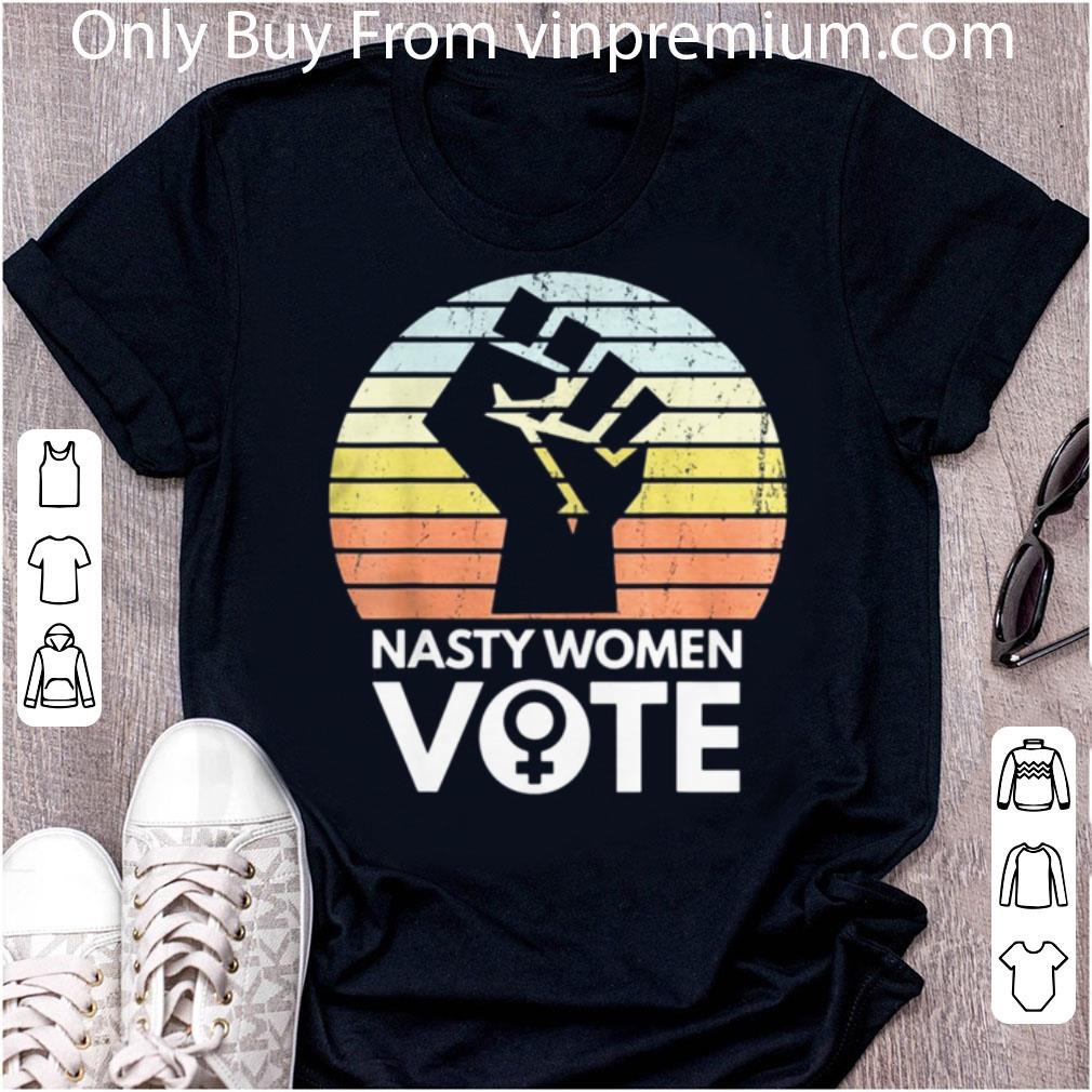 Awesome Dreadlocks Girl She’s Beautiful She’s Grace She’ll Punch You In The Face shirt