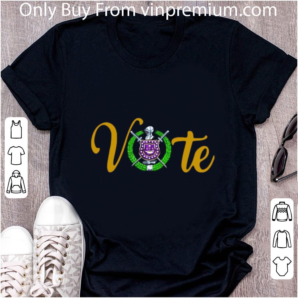 Hot Never Underestimate An Old Man And Old Man With Black Cats And Books Sunset shirt