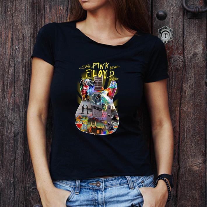 Nice Simba Lion King Water Mirror Reflection Mufasa Hakuna Matata shirt