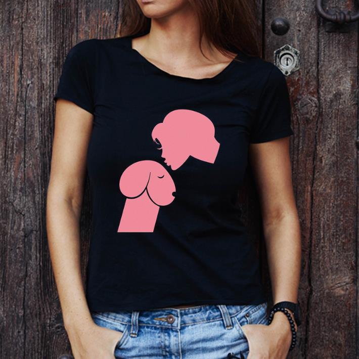 Top A Girl Kiss A Dachshund shirt