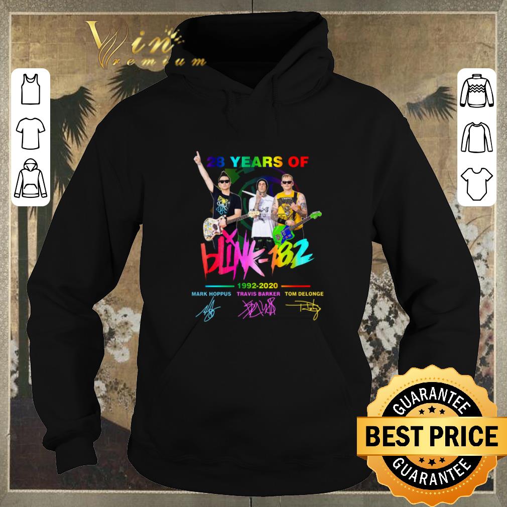 Nice 28 years of Blink 182 1992 2020 signatures shirt sweater 4 - Nice 28 years of Blink-182 1992-2020 signatures shirt sweater