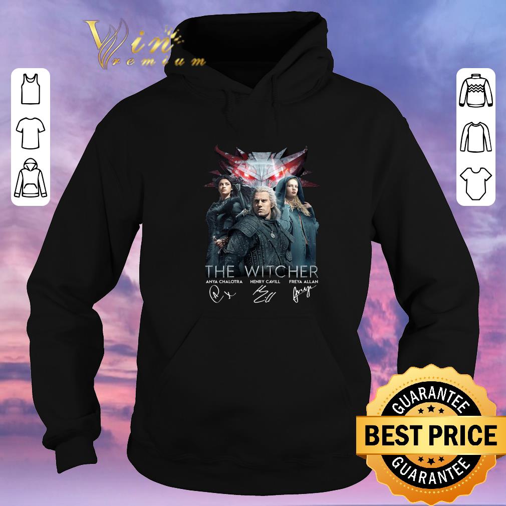 Pretty The Witcher Anya Chalotra Henry Cavill Freya Allan autographed shirt sweater 4 - Pretty The Witcher Anya Chalotra Henry Cavill Freya Allan autographed shirt sweater