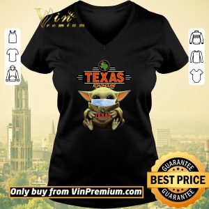 Awesome Star Wars Baby Yoda Hug Texas Roadhouse Covid-19 shirt sweater