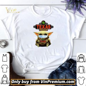 Baby Yoda Face Mask Hug Texas Roadhouse shirt sweater