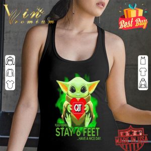 Baby Yoda hug Quiktrip please remember stay 6 feet Coronavirus shirt
