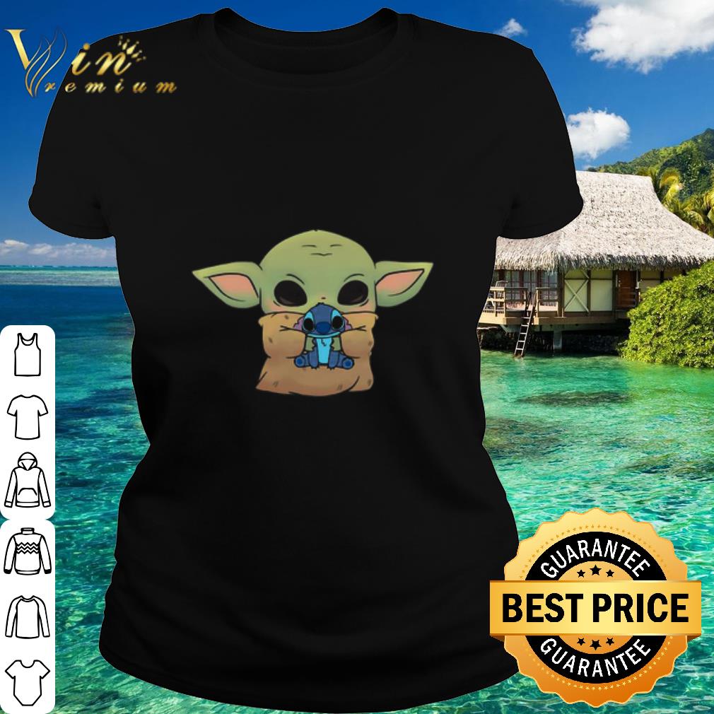 Premium Disney Baby Yoda Hug Baby Stitch shirt Premium Disney Baby Yoda Hug Baby Stitch shirt