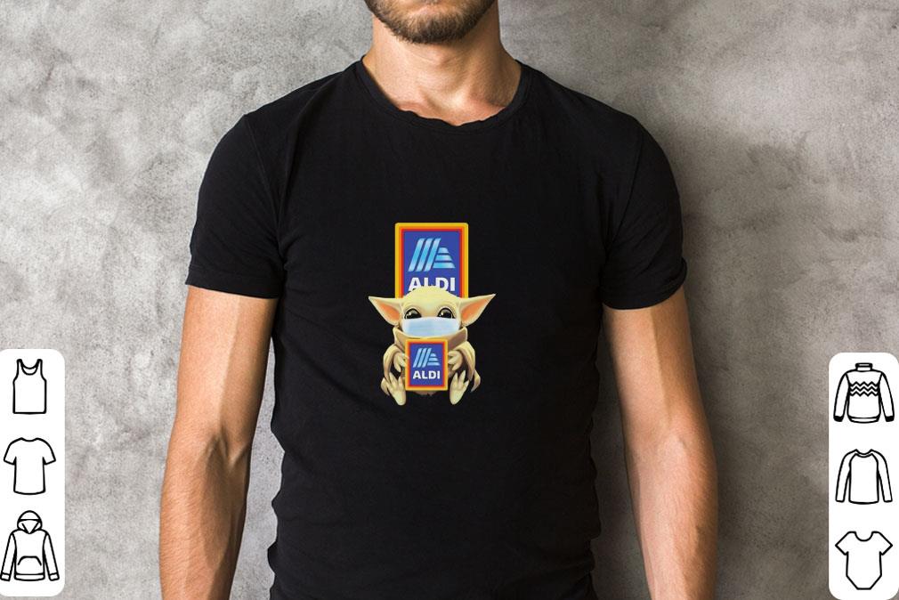 Awesome Baby Yoda face mask hug Aldi shirt