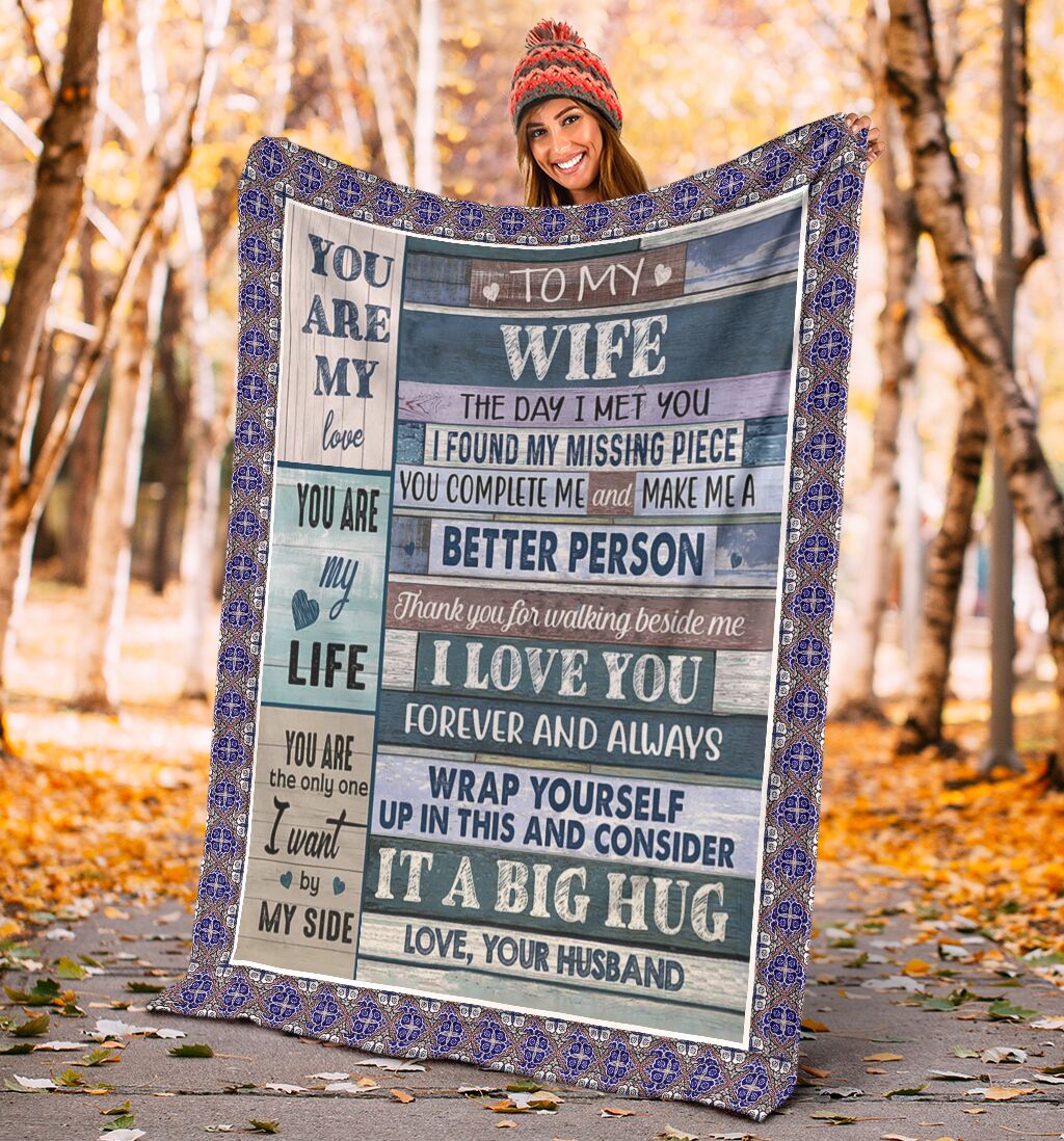 Mother’s day To my son whenever you feel overwhelmed Christmas Quilt Blanket