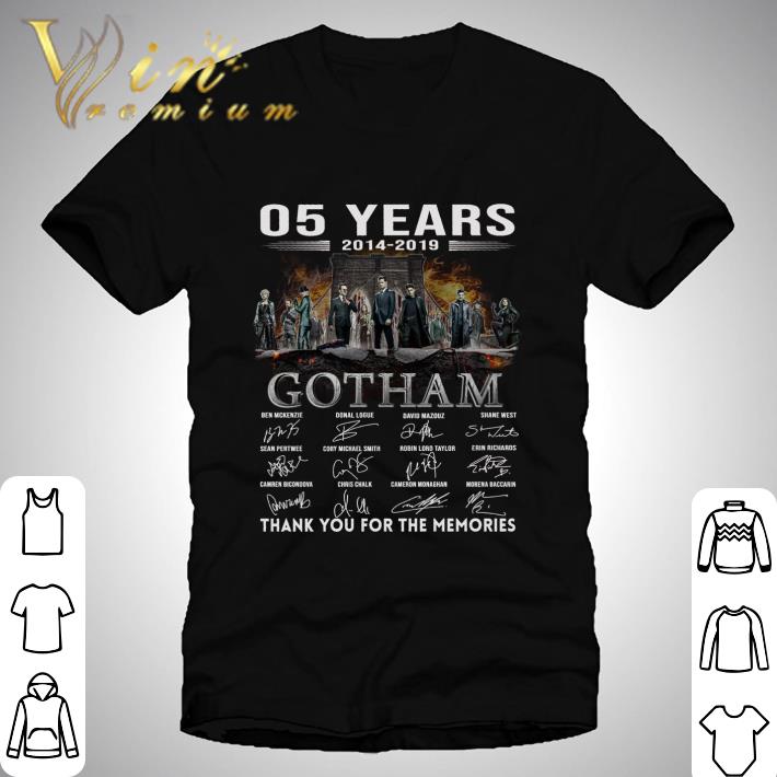 All character Gotham 05 years 2014-2019 signatures shirt