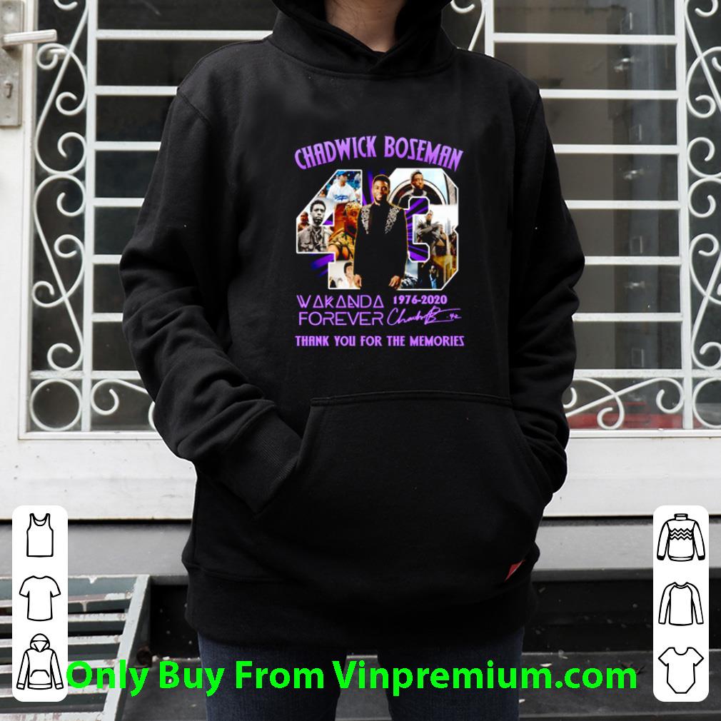 c1339279 premium chadwick boseman 1976 2020 wakanda forever thank you for the memories signature shirt 4 - Premium Chadwick Boseman 1976 2020 Wakanda Forever Thank You For The Memories Signature shirt