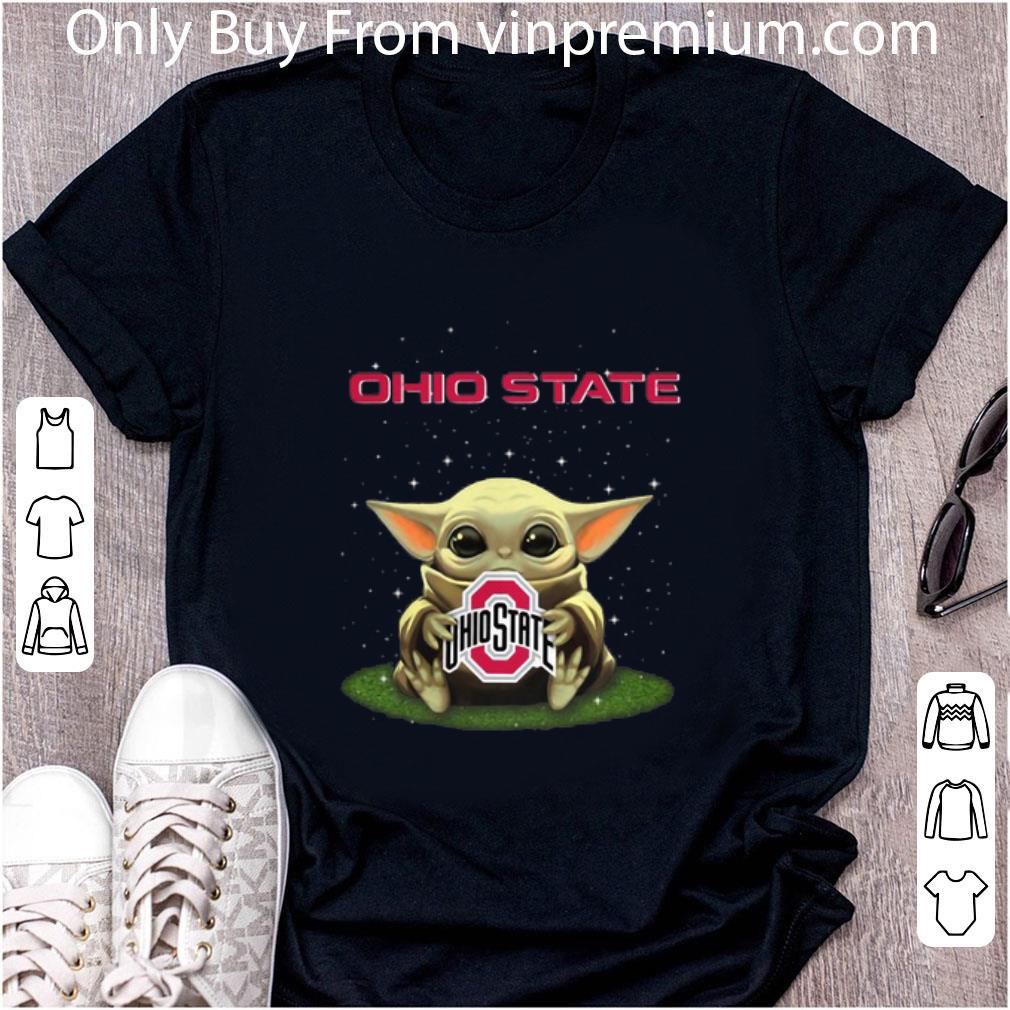 Premium The Child Baby Yoda hug Ohio State Buckeyes Star Wars shirt Premium The Child Baby Yoda hug Ohio State Buckeyes Star Wars shirt
