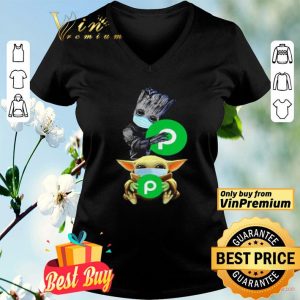 Baby Groot and Baby Yoda hug Beats shirt