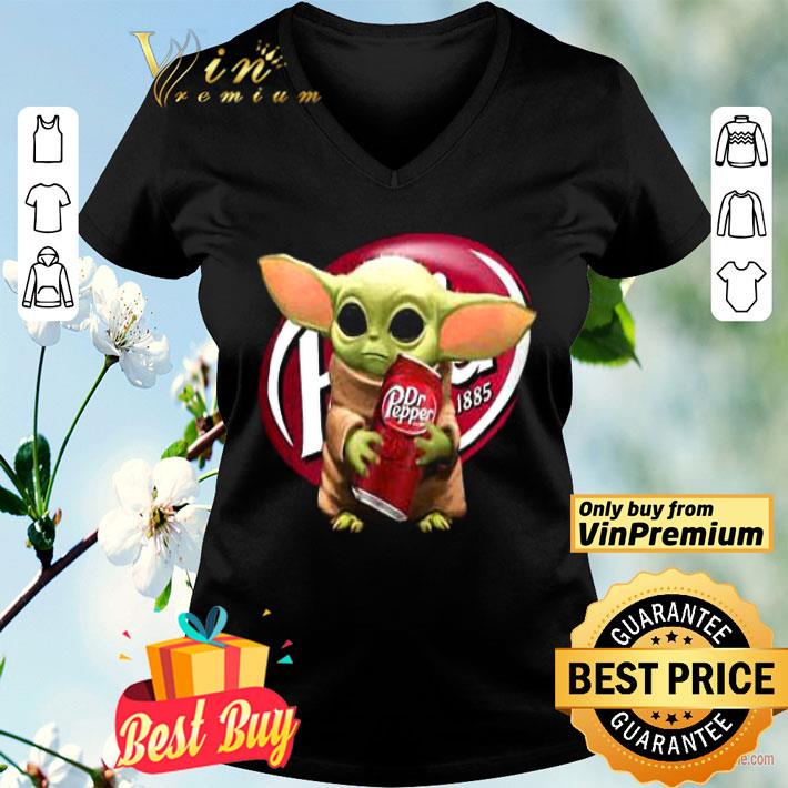 Star Wars Baby Yoda Hug Dr Pepper shirt Star Wars Baby Yoda Hug Dr Pepper shirt