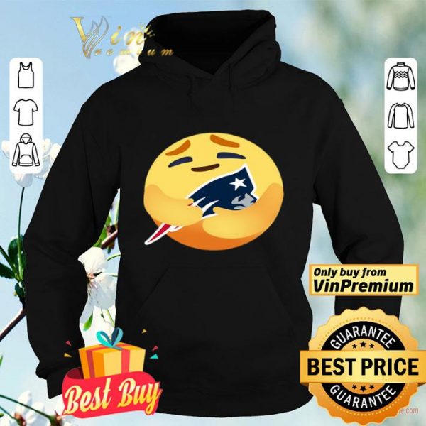 Love The New England Patriots Love Hug Care Emoji NFL shirt