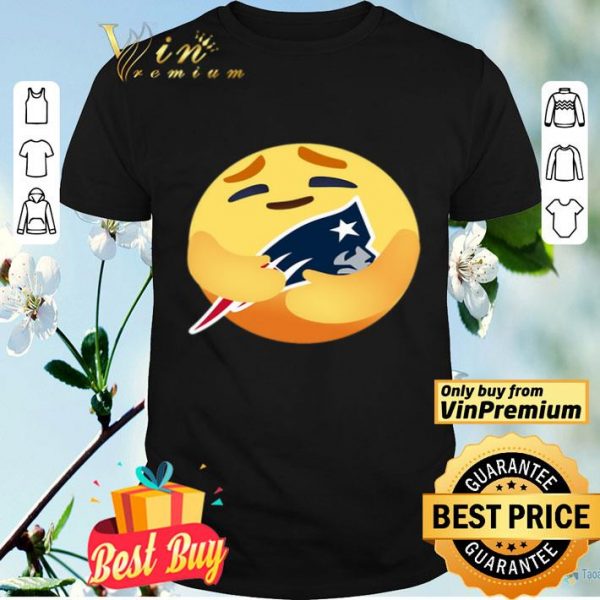 Love The New England Patriots Love Hug Care Emoji NFL shirt