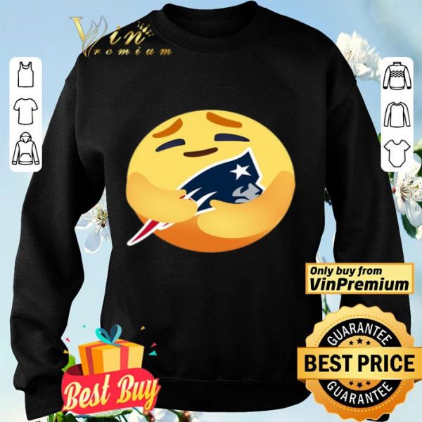 Love The New England Patriots Love Hug Care Emoji NFL shirt