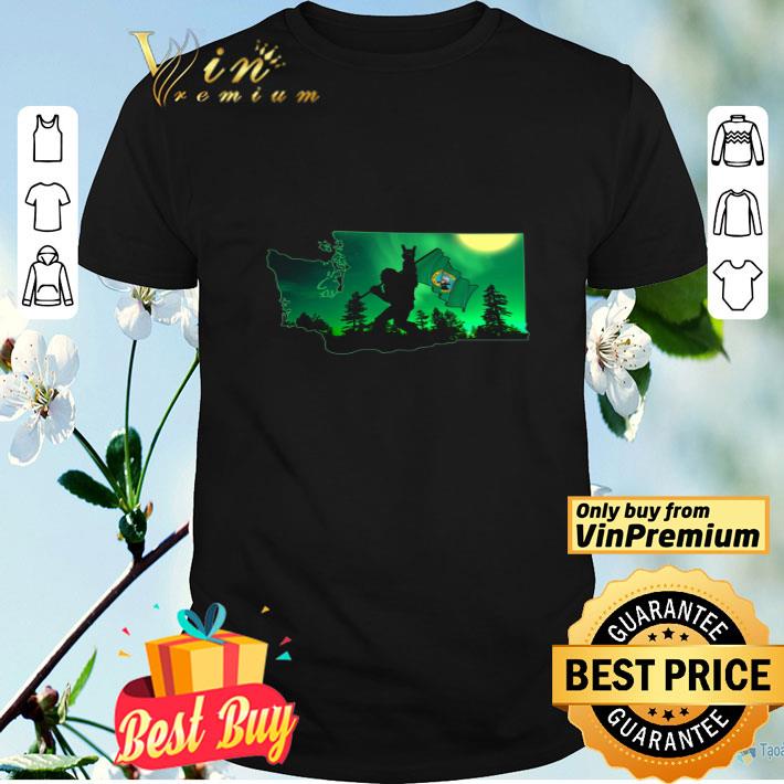 Bigfoot Washington Moonlight Night On The Forest shirt