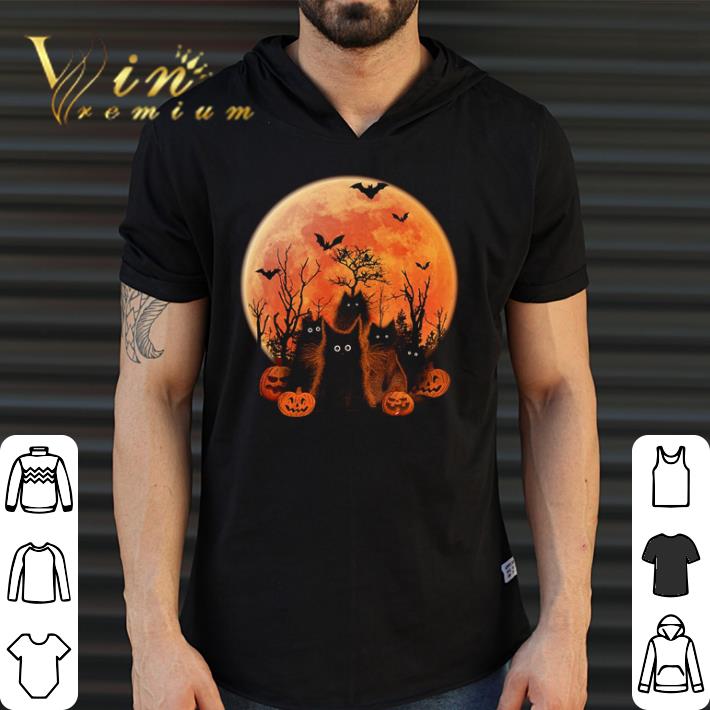 Pretty The Moon and Black cat Halloween shirt Pretty The Moon and Black cat Halloween shirt