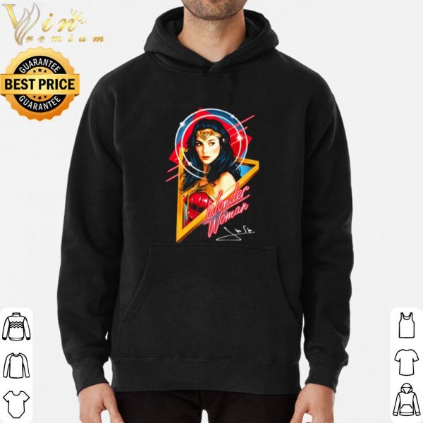 Top Wonder Woman Signature shirt