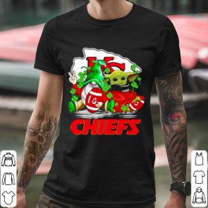 Hot Gnome And Baby Yoda Chiefs Football Patrick's Day shirt 3