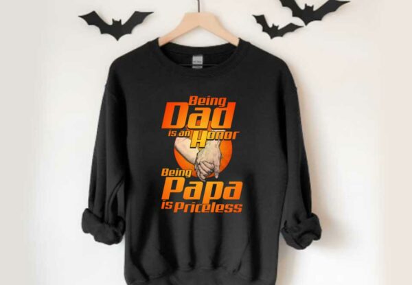 Being A Dad Horror Is Priceless Shirt, Being A Dad Is An Horror Being A Papa Is Priceless Shirt