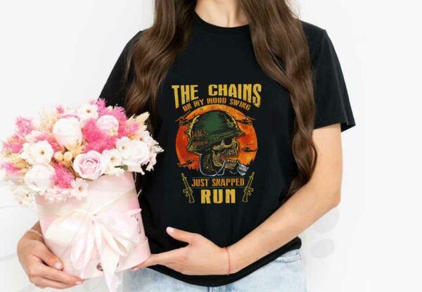 Skull The Chains On My Mood Swing Just Snapped Run Shirt, The Chains On My Mood Swing Skull Shirt