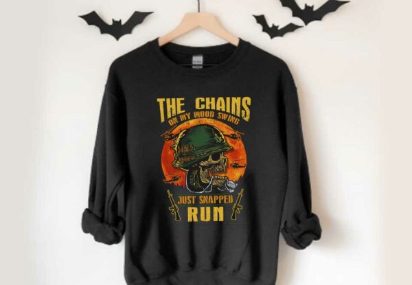 Skull The Chains On My Mood Swing Just Snapped Run Shirt, The Chains On My Mood Swing Skull Shirt