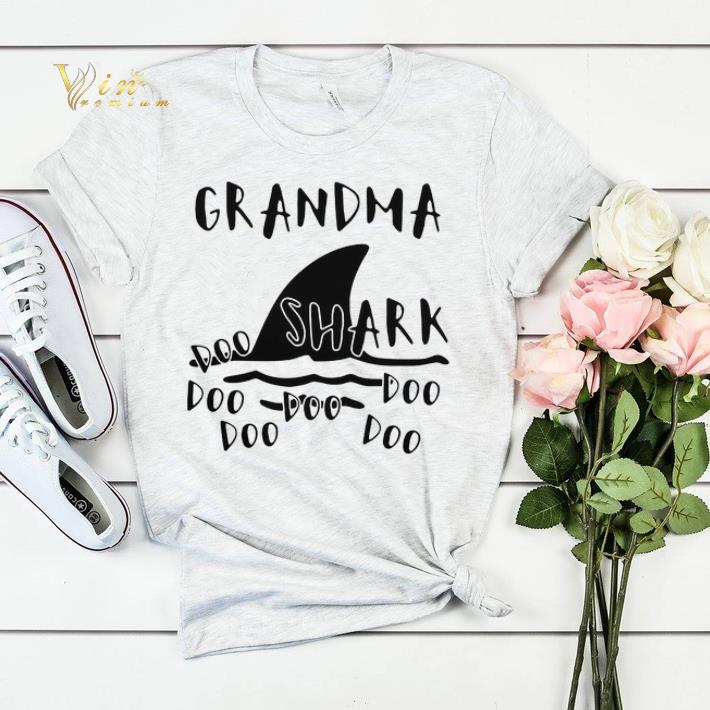 Grandma shark doo doo doo shirt sweater 4 - Grandma shark doo doo doo shirt sweater