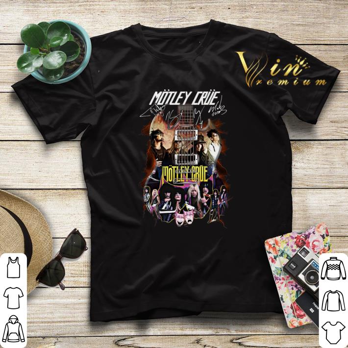 Motley Crue signatures guitarist shirt sweater Motley Crue signatures guitarist shirt sweater 4 - Motley Crue signatures guitarist shirt sweater