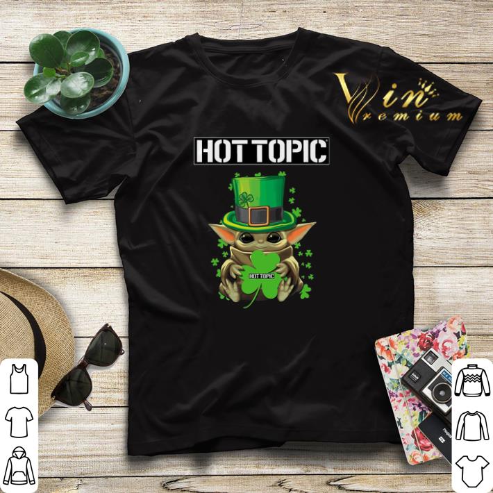 Baby Yoda hug Hottopic Shamrock St Patrick s Day Star Wars shirt sweater 4 - Baby Yoda hug Hottopic Shamrock St Patrick’s Day Star Wars shirt sweater