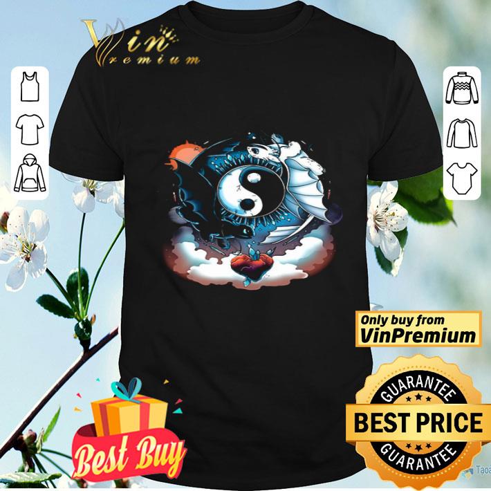 Toothless dragon and his girlfriend heart moon shirt